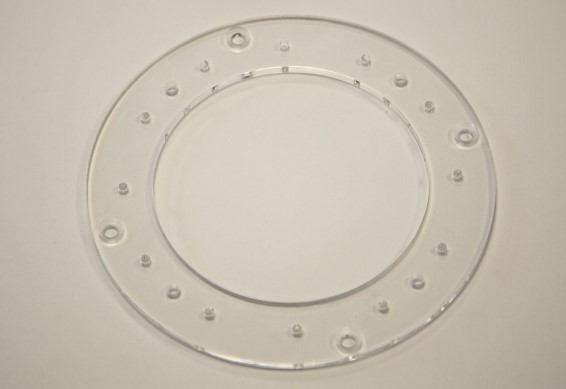 cerchio plastico polimero lavorato trasparente plastic solution